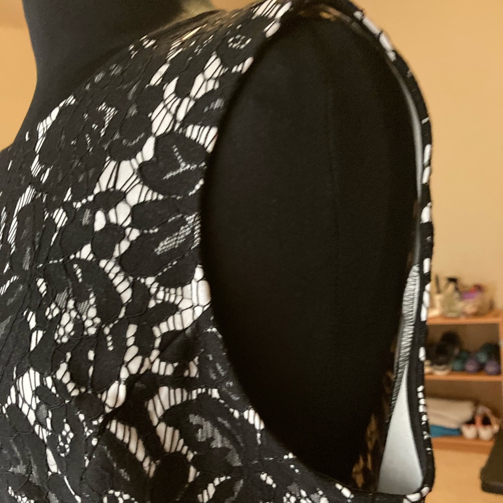NWT: Donna Ricco black lace sleeveless dress, size 14 - Picture 3 of 12
